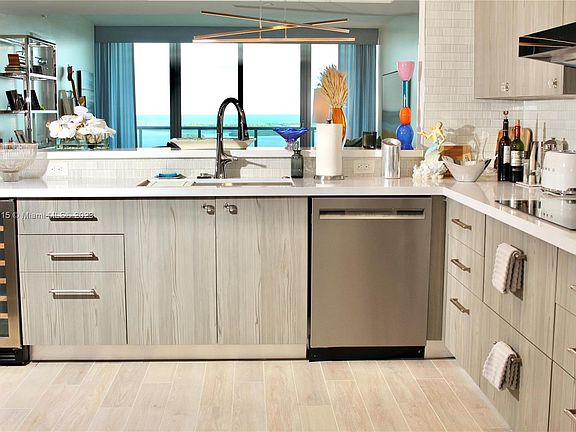 5th image of 1331 Brickell Bay Dr APT 3303