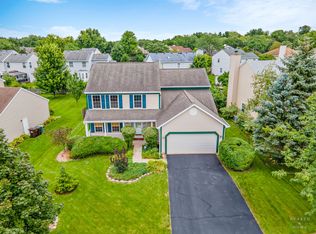 289 Greenview Dr, Crystal Lake, IL 60014