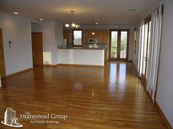 2nd image of 3511 N Ravenswood Ave #4_4TH_3511