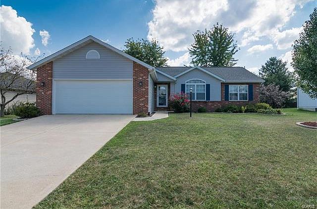 1st image of 2720 Falcon Crest Dr