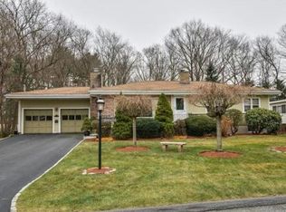 4 Prospect St, Natick, MA 01760