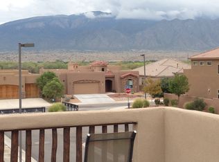 1024 Cristanos Dr, Bernalillo, NM 87004