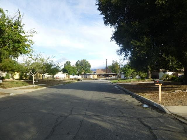 2nd image of 1245 N Primrose Ave