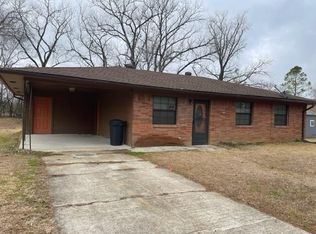 202 High Hill Dr, Vicksburg, MS 39180