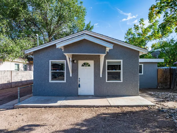 4902 Rincon Rd NW, Albuquerque, NM 87105