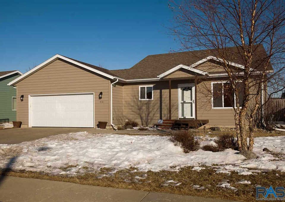 1st image of 416 Claudia Ave
