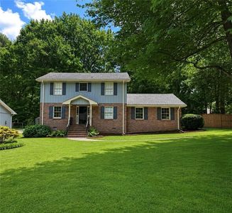 4056 White Oak Ln SW, Lilburn, GA, 30047
