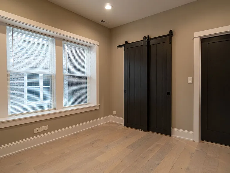 4747 N Beacon St #2N — Photo 28