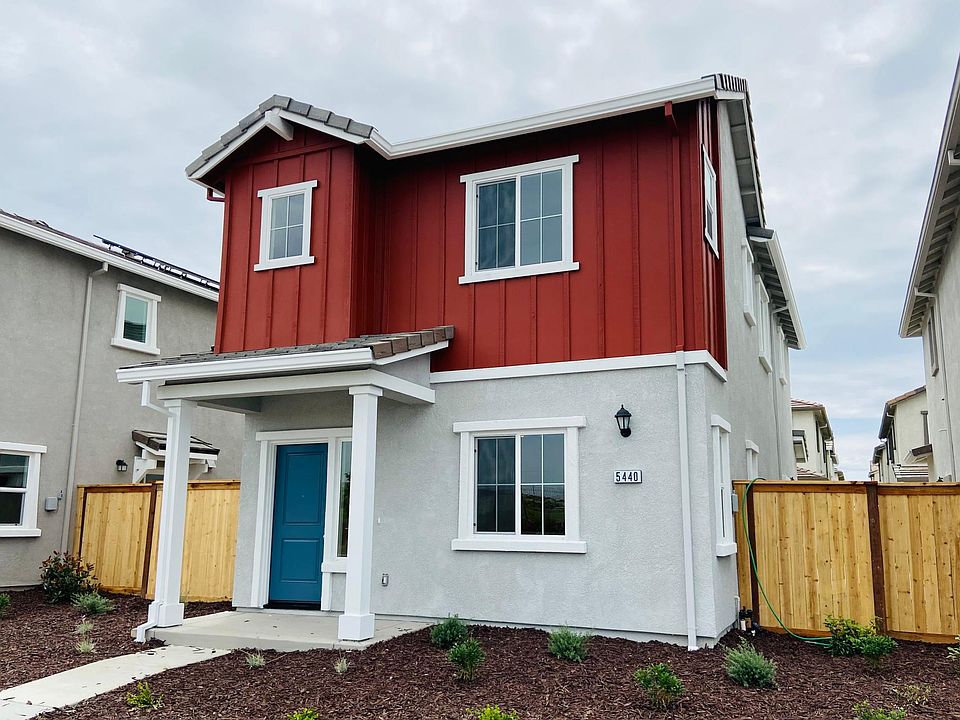 1st image of 5440 Cumberland Dr