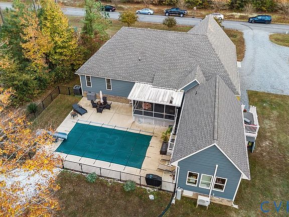 3rd image of 8544 Elysium Dr