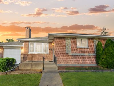 2352 Hawthorne Ave, Westchester, IL, 60154