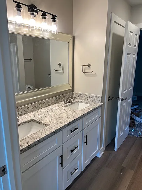 7153 Old Harding Rd — Photo 3