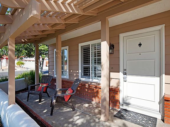 2nd image of 2720 Amberwood Dr