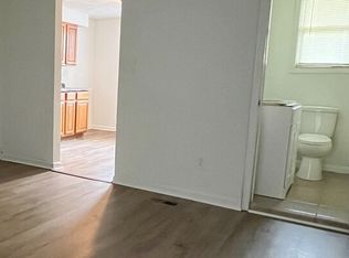 100 N State St #1, Springfield, IL 62702