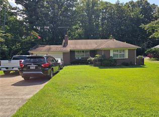 502 Ironbound Rd, Williamsburg, VA 23188