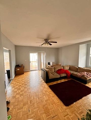 1st image of 109 Heath St