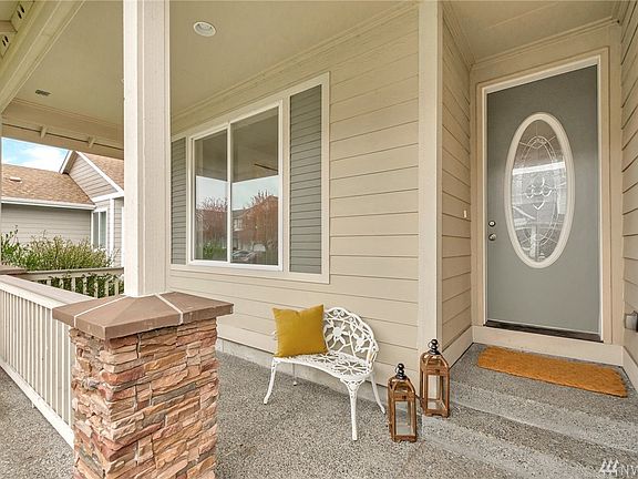 2nd image of 17823 25th Ave E