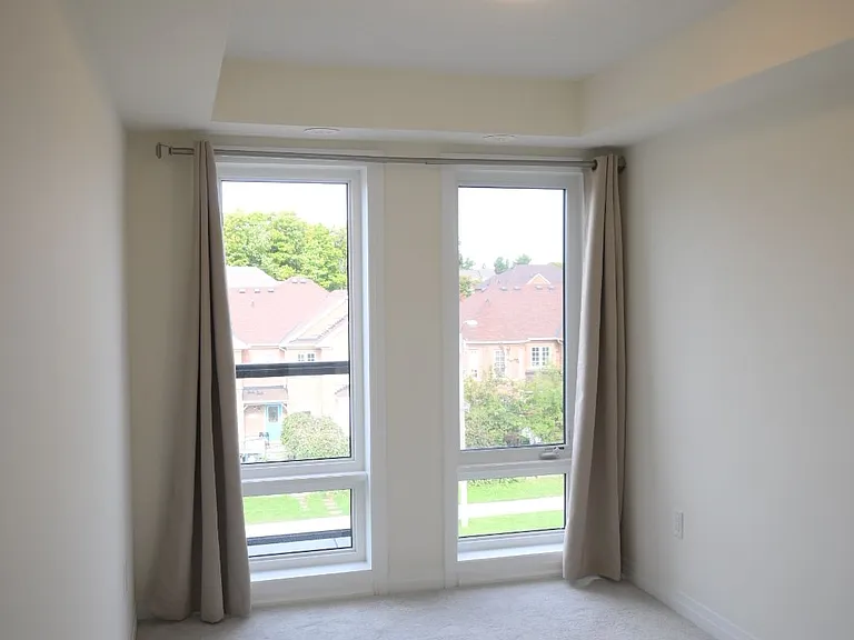 235 McLevin Ave #13 — Photo 11