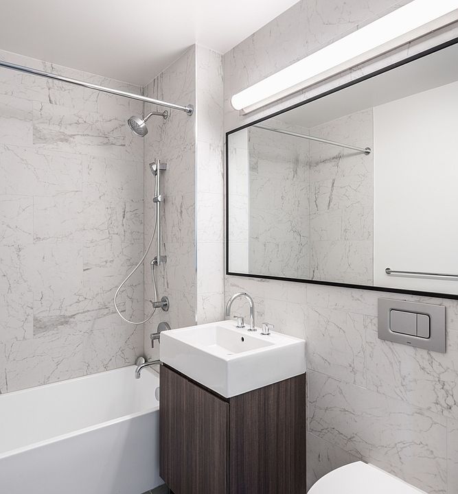1st image of 220 E 72nd St #16B2