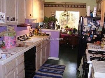 2nd image of 8465 Pacific Fountain Ave