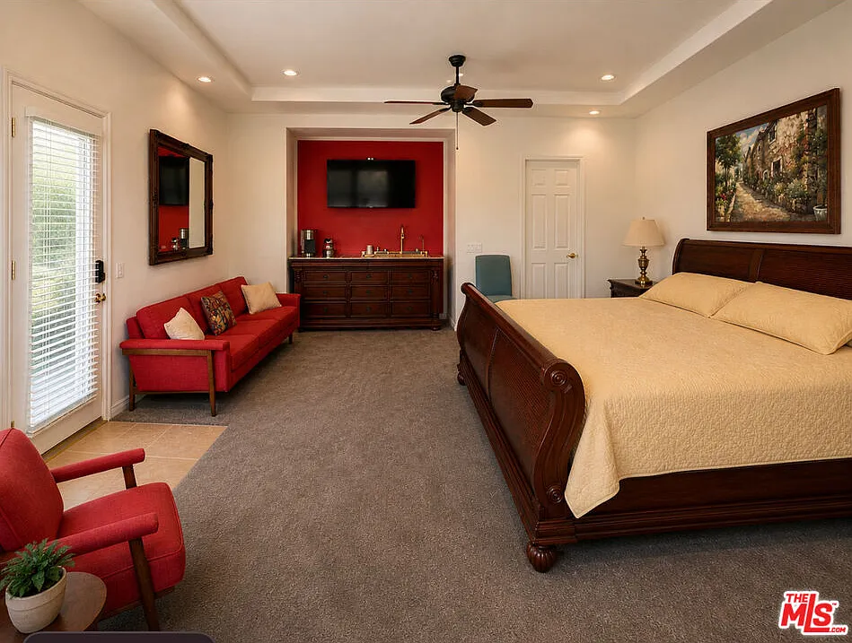 1 bed, 1.0 bath, $1,700 — Photo 3