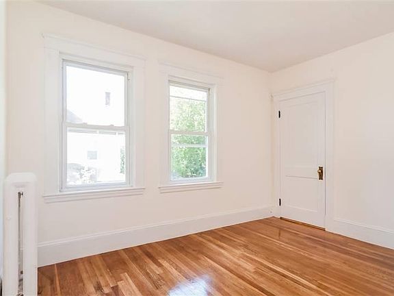 5th image of 89 West St #1