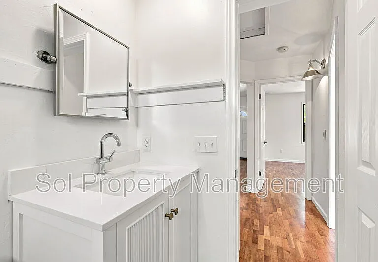 1863 43rd Ave — Photo 6