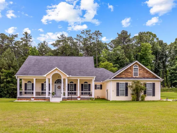 120 Copper Creek Dr, Lagrange, GA 30240