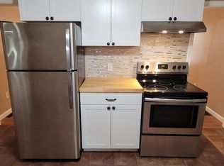 391 Putnam Pike APT C, Dayville, CT 06241