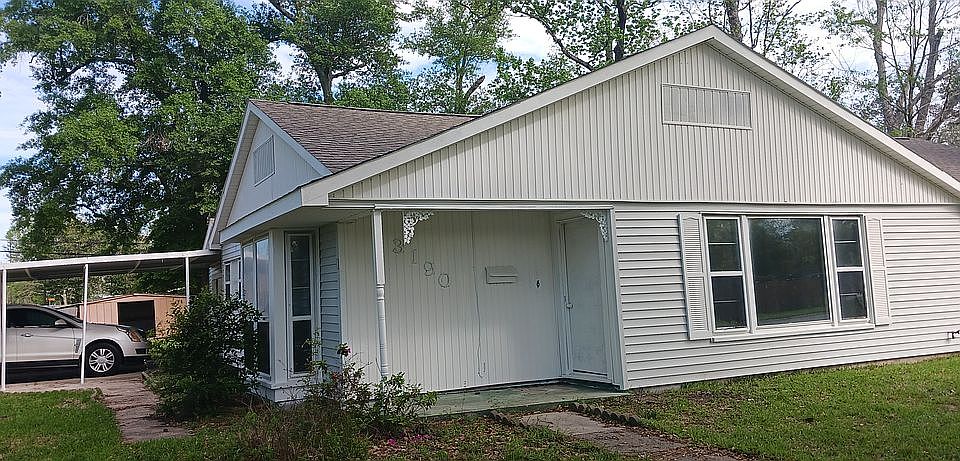 1st image of 3190 Willowood Dr