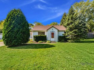 37808 N North Ave, Beach Park, IL 60087