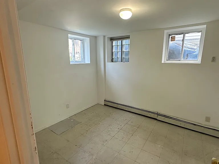 2126 Virgil Pl #1 — Photo 9
