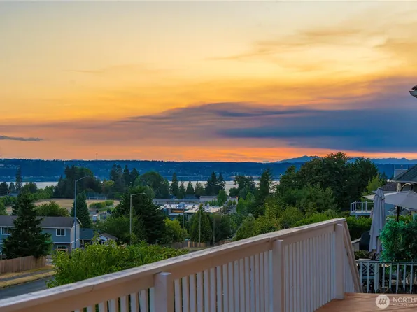5208 Ridge Drive NE, Tacoma, WA 98422