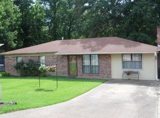 203 Poplar Flat, Louisville, MS 39339