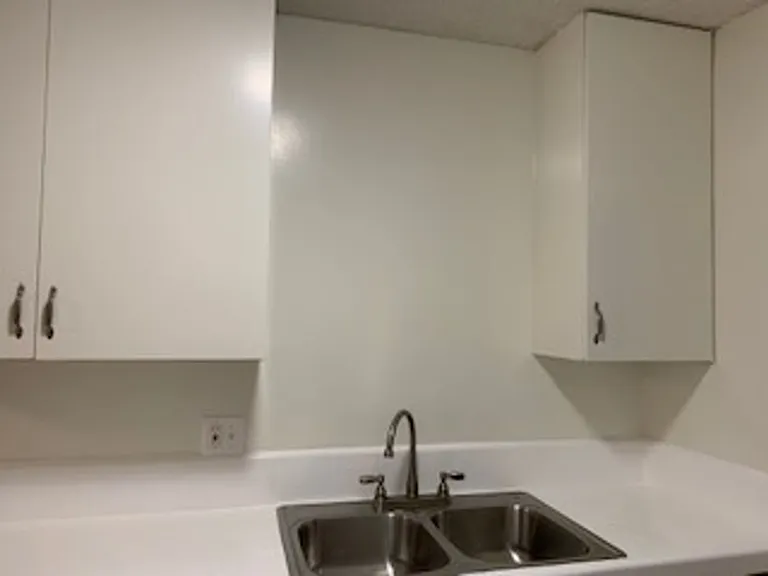 Villa Monica Apts. — Photo 12