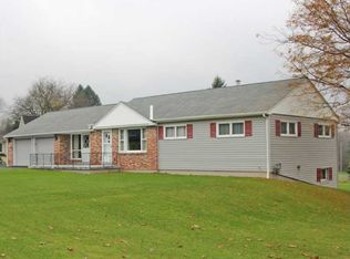 8384 Old Waterford Rd, Erie, PA 16509