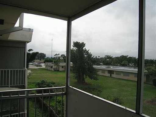 2nd image of 1200 Tallwood Ave APT 307