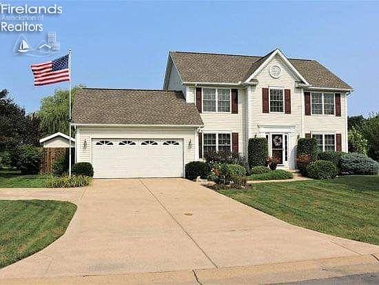 1st image of 705 Buckeye Ln