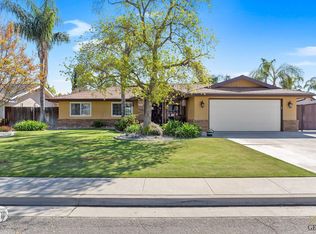 5248 Westpark St, Bakersfield, CA 93308