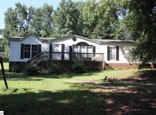 1819 Memorial Drive Ext, Greer, SC 29651