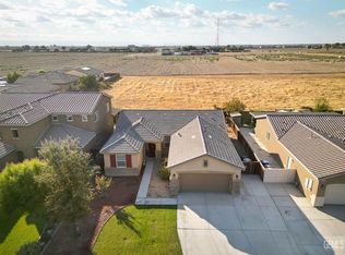 8213 Coral Point Ct, Bakersfield, CA 93313