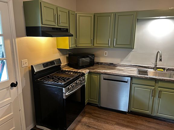5th image of 31 Maple Ave