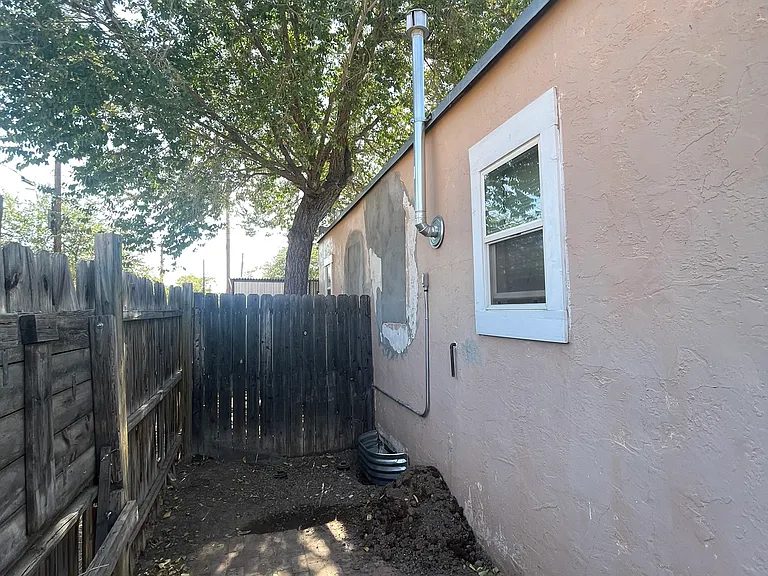 212 Cornell Dr SE #C — Photo 6