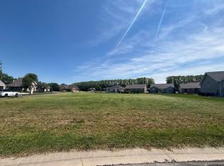 262 Paddy Ct #71, Wrightstown, WI 54180