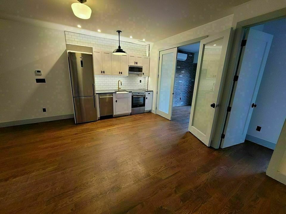 1st image of 29 Brooklyn Ave #2E