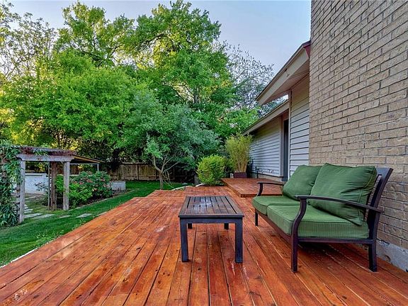 5th image of 7123 Scenic Brook Dr