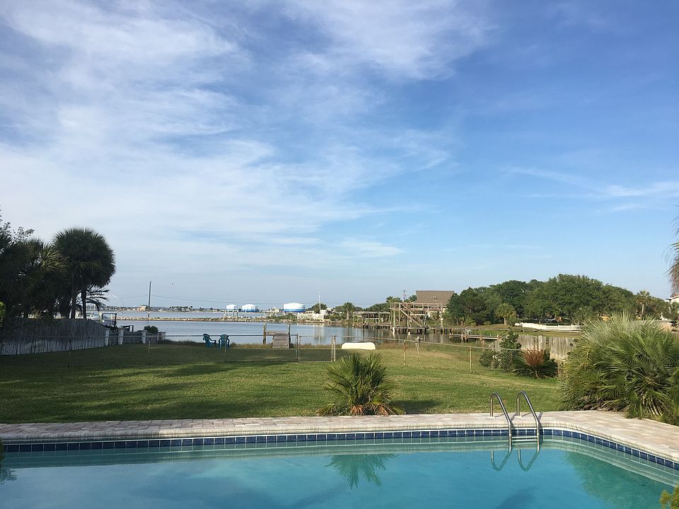 1st image of 114 Matamoros Dr