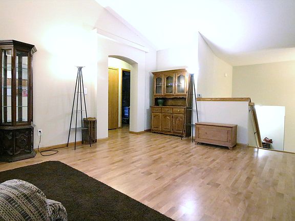 4th image of 1749 14th Ct W