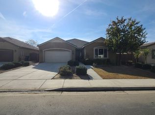9913 Dutchman Peak Ln, Bakersfield, CA 93311