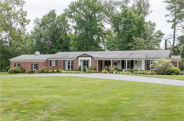 1st image of 12 Babler Ln